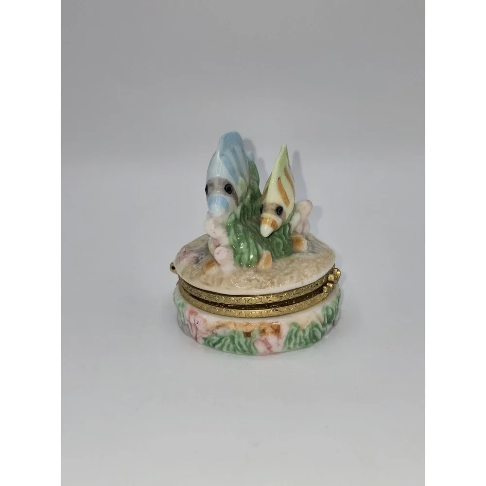 Vintage Genmore Tropical Fish Trinket Box Porcelain Hinged Keepsake Ring Box